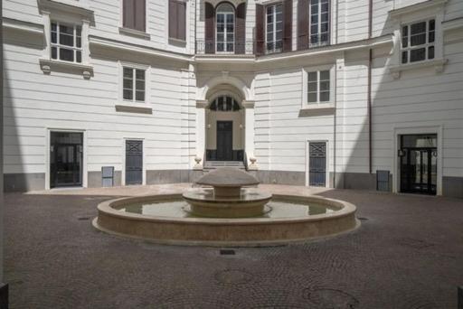 Piazza Amore Napoli Luxury Apartment Nel Cuore Di Napoli מראה חיצוני תמונה