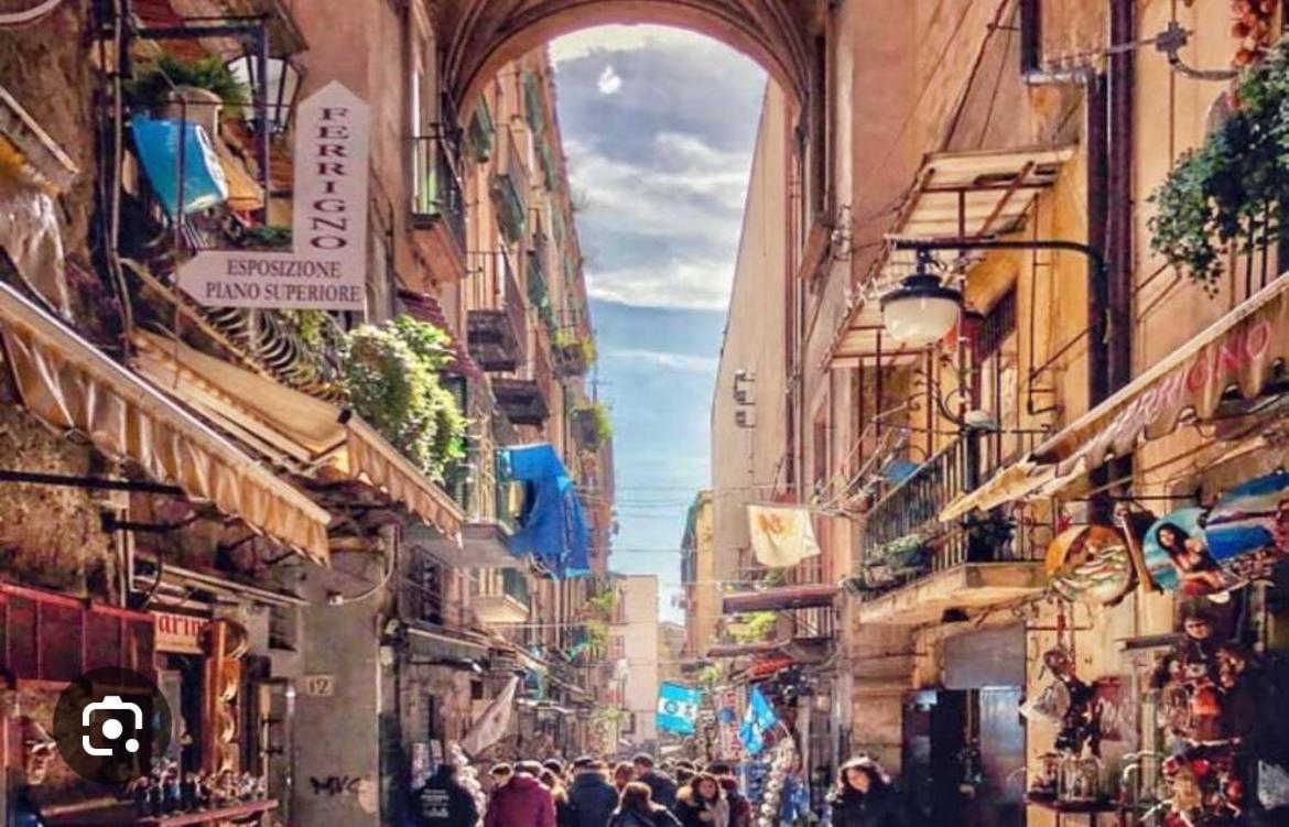 Piazza Amore Napoli Luxury Apartment Nel Cuore Di Napoli מראה חיצוני תמונה